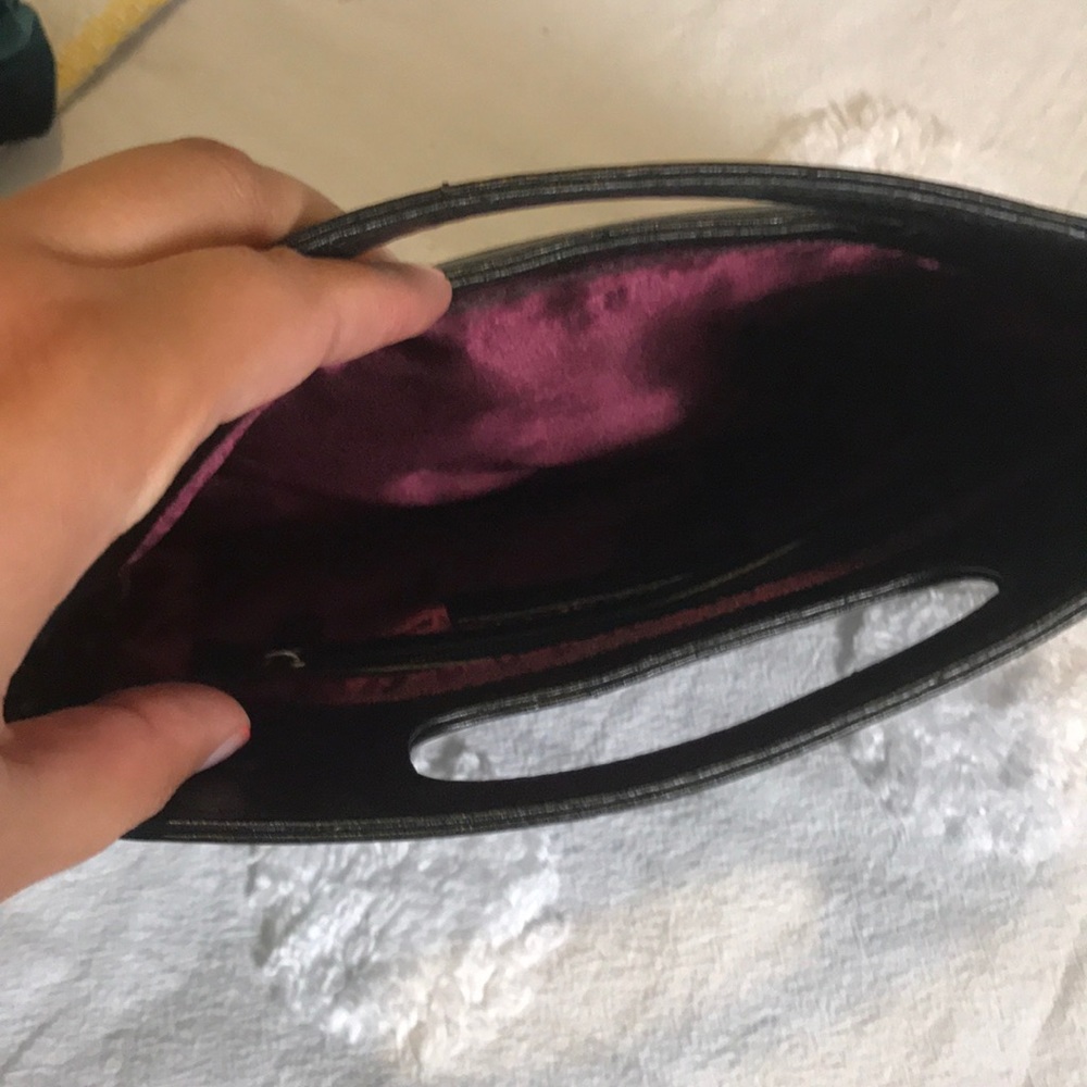 Express Clutch - Picture 2 of 2